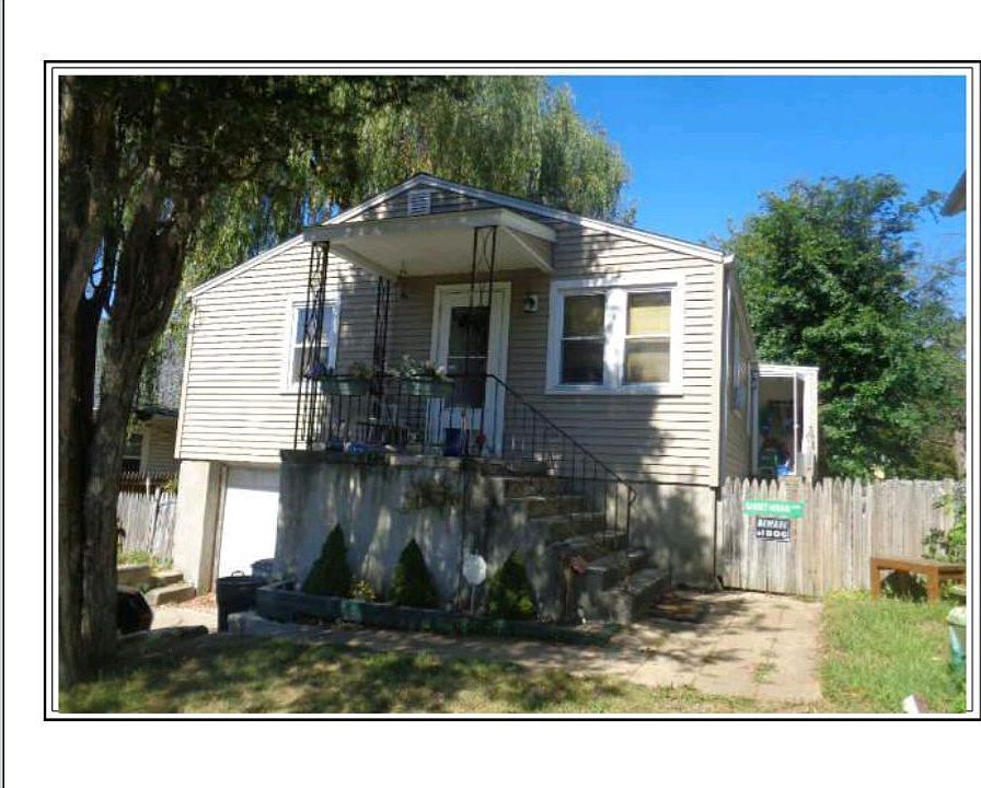 1st image of 131 Rangely St