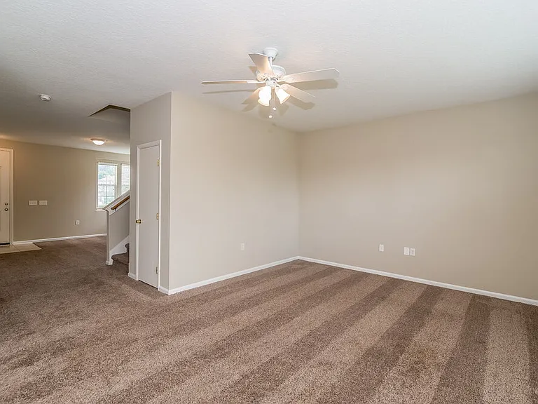 2300 Justin Lake Dr — Photo 8