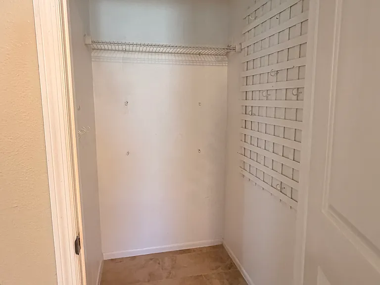 1500 Sunset Rd #E1 — Photo 28