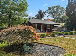 51 Osceola Ave, Narragansett, RI 02882