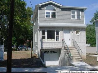 39 Wales Pl, Staten Island, NY 10310