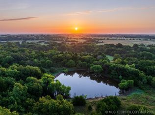 2 E McElroy Rd, Yale, OK 74085