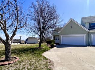 1303 158th Ct, Basehor, KS 66007