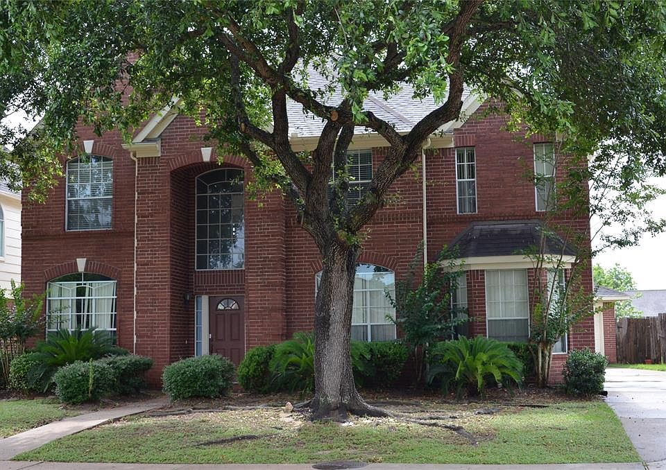 1st image of 15411 Park Glen Dr