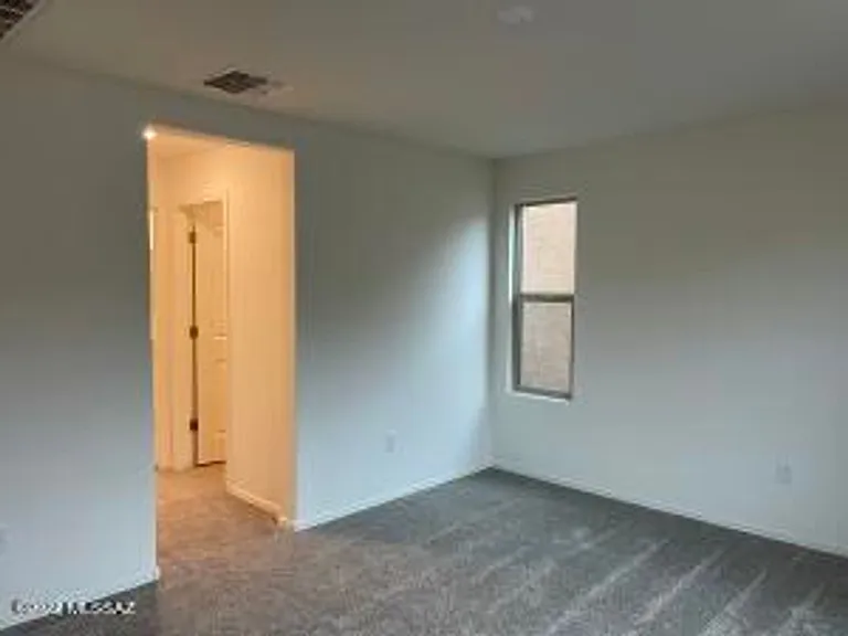 1123 E Descent St — Photo 18