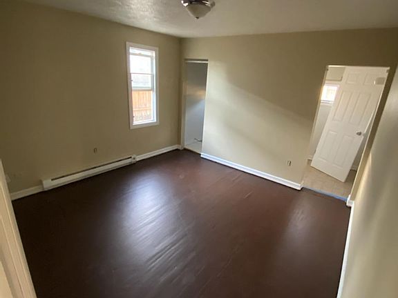 3rd image of 3507 E 36th Ave