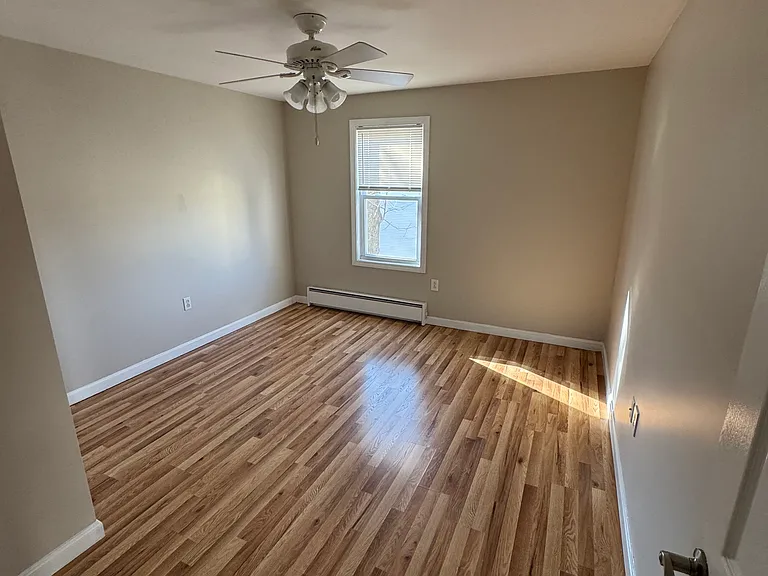 34 Shamrock St #2 — Photo 8