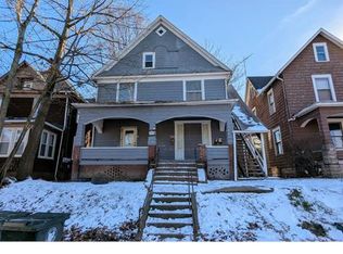 916 6th St NW #3, Canton, OH 44703