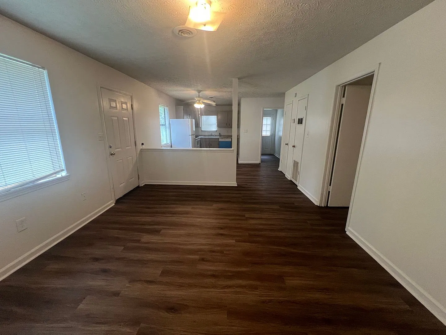 Two bedroom duplex on Eastside — Photo 4