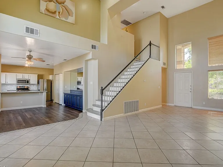10300 Forum Hills Pl — Photo 12