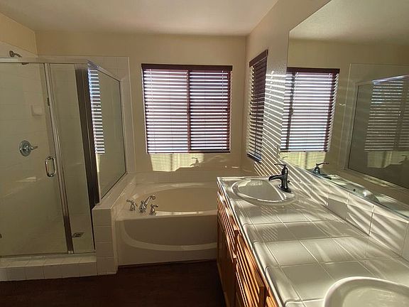 4th image of 5245 Pendergrass St