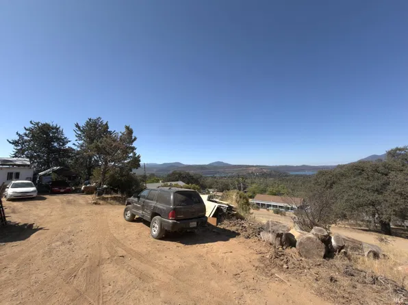 3740 Cedar Ave, Clearlake, CA 95422