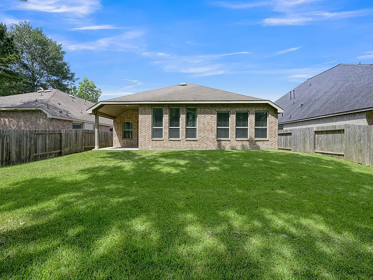 122 S Bearkat Ct — Photo 35