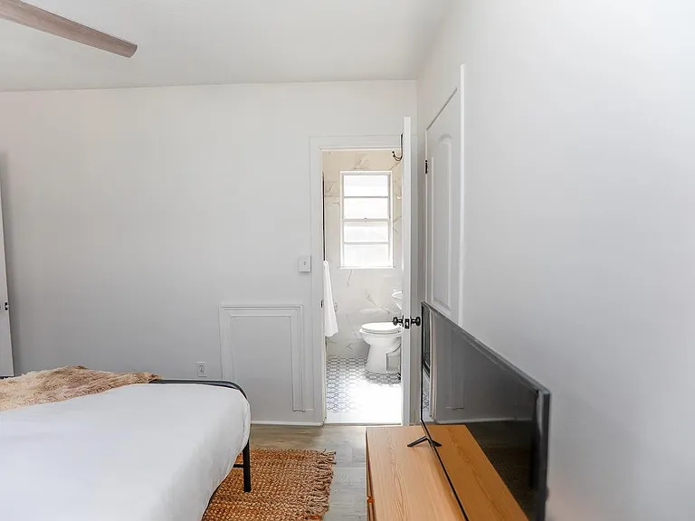 1827 E Ocean View Ave — Photo 17