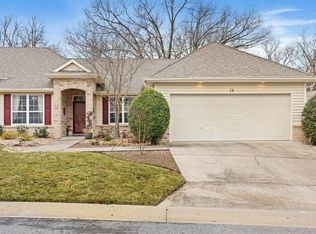 15 Brighton Ln, Bella Vista, AR 72715