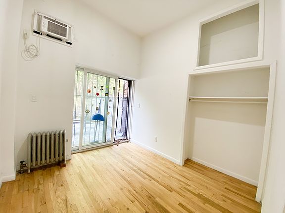 5th image of 2335 1st Ave APT 1B