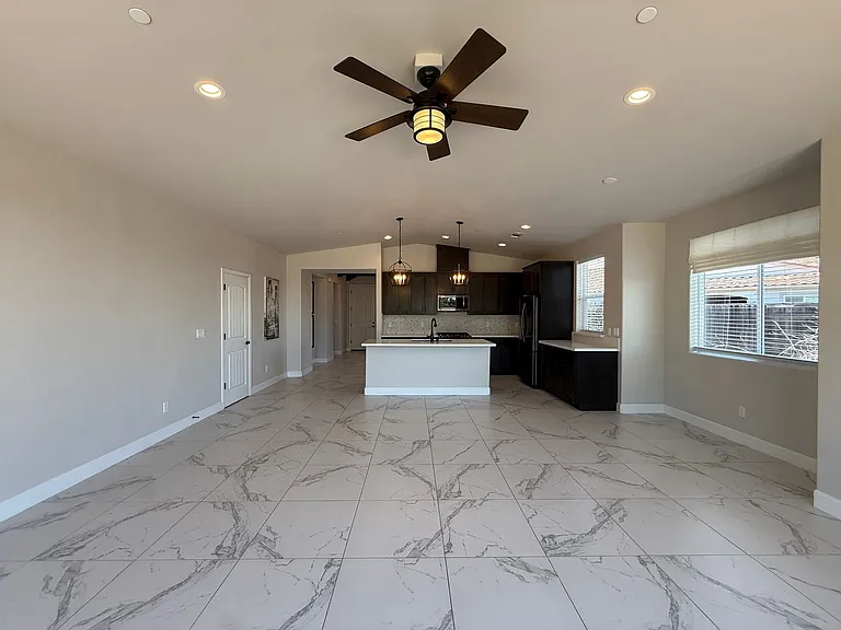 1137 Trilogy Cir — Photo 24