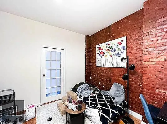 Rented by Highline Residential | media 17