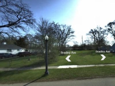 2079 Bradley Ave, Ypsilanti, MI, 48198