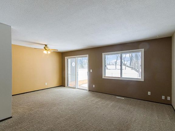 3rd image of 3717 Granada Ct N
