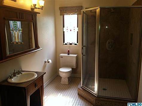 Master Bathroom with plenty of room!