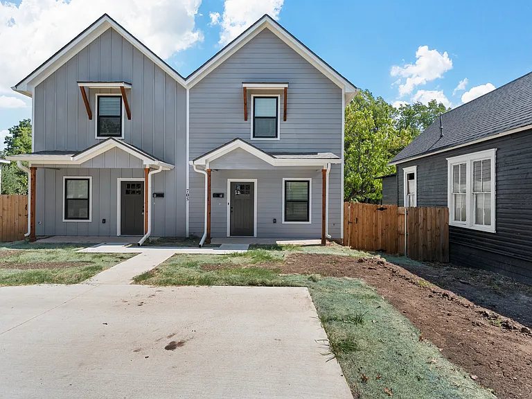 705 N 15th St #B — Photo 15