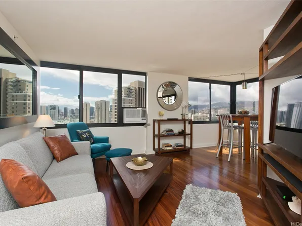 343 Hobron Ln APT 3401, Honolulu, HI 96815