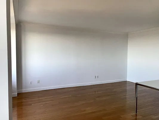 Rented by Takashi Yoneta, LREB | media 20