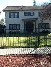 1st image of 371 W 17th St