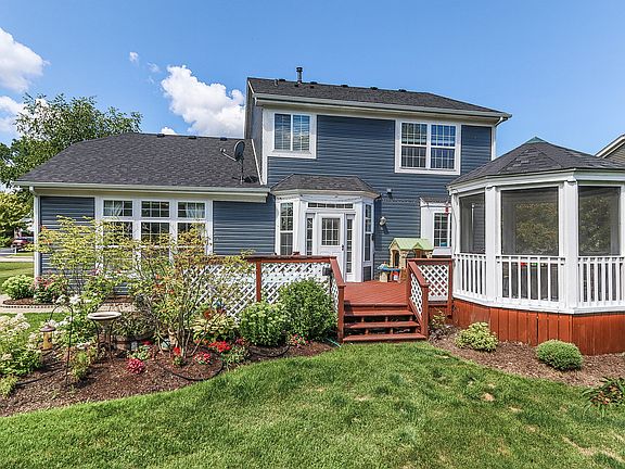 2nd image of 1220 Cortland Ln