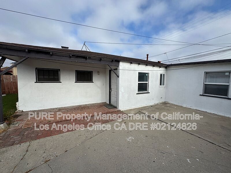 1st image of 4157 1/2 W 162nd St