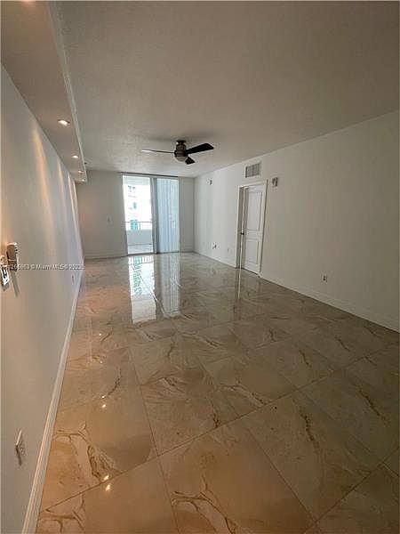 1st image of 170 SE 14th St APT 1904