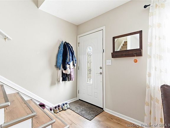 4th image of 3163 Wooded Way