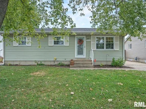 2108 Stonehenge Rd, Springfield, IL 62702