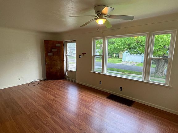 Video tour at www.937rent.com