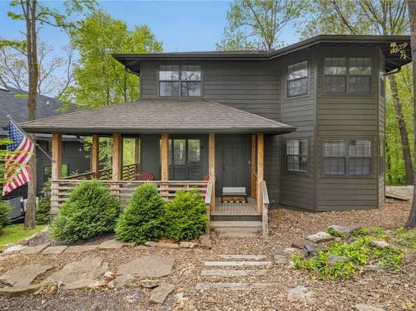 16 Ilford Ln, Bella Vista, AR 72715