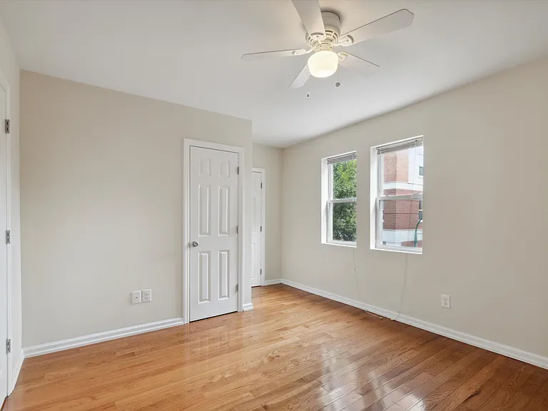 16 Spring St #1A — Photo 3