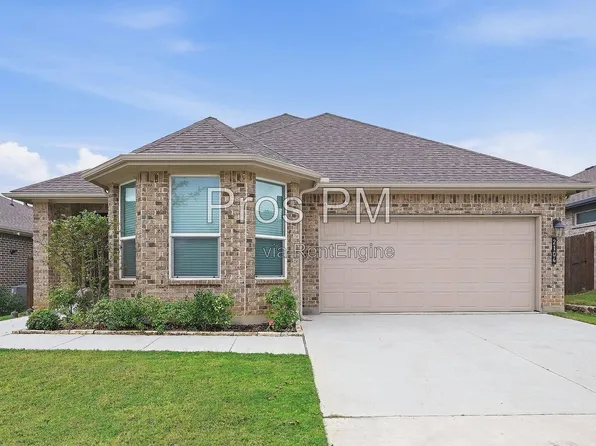2104 Blackcap St, Denton, TX 76205