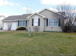 1119 Crescent Dr, Cheyenne, WY 82007