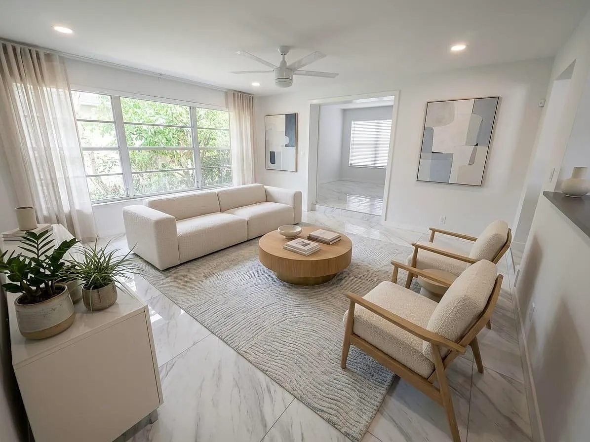 4 bed, 2.0 bath, 1370 sqft, $3,900 — Photo 3
