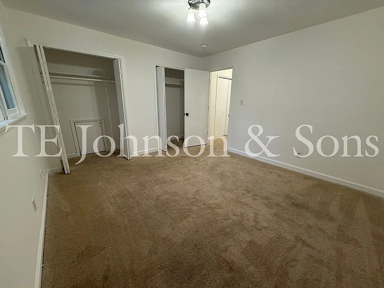 4309 Walnut Hollow Dr — Photo 17