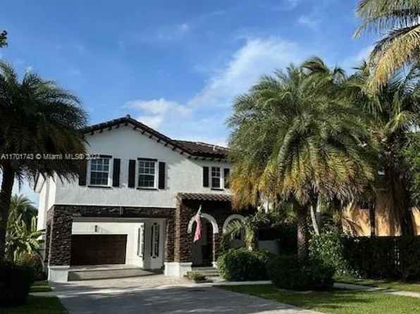 16935 SW 91st Lane Cir, Miami, FL 33196