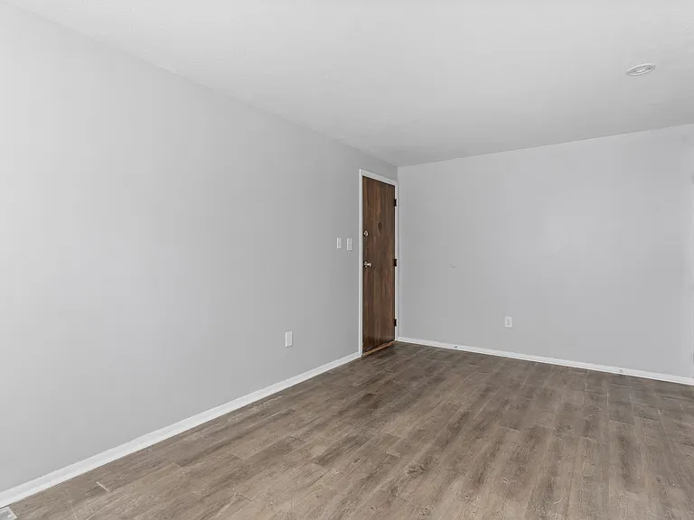 3501 Clinton Ave #103 — Photo 8