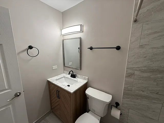 7410 Brookdale Dr #112 — Photo 4