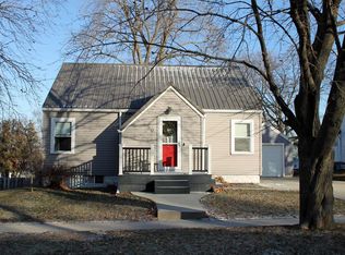530 E Main St, Denver, IA 50622