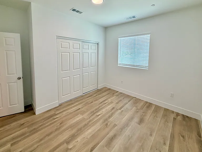 6991 Del Rosa Ave — Photo 8