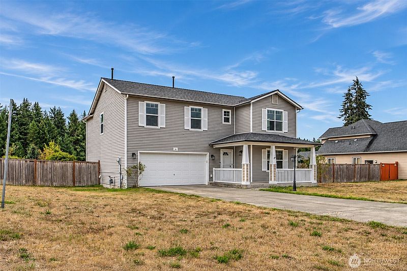 2nd image of 301 Easy St SE