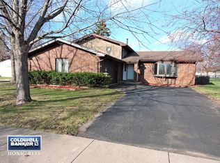 6854 175th St, Tinley Park, IL 60477