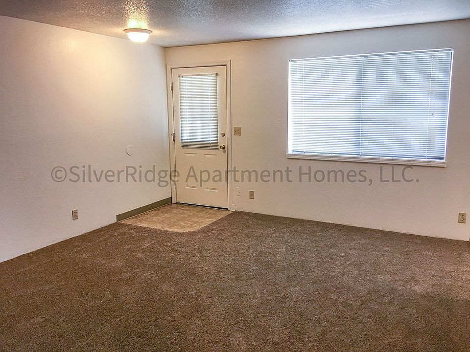 264Silver Ridge Apts/Townhomes 11911199 S Water St Silverton, OR