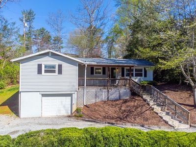 41 Lamplighter St, Franklin, NC, 28734